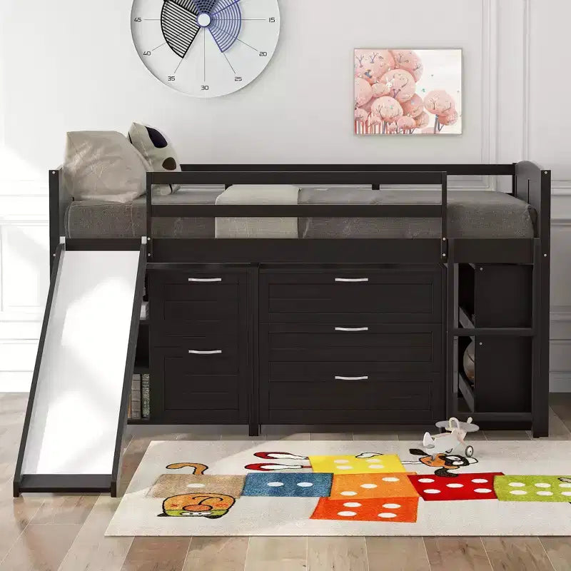 Letto a soppalco singolo con scivolo, Letto a soppalco in legno, Telaio letto a soppalco basso con armadietti e mensole