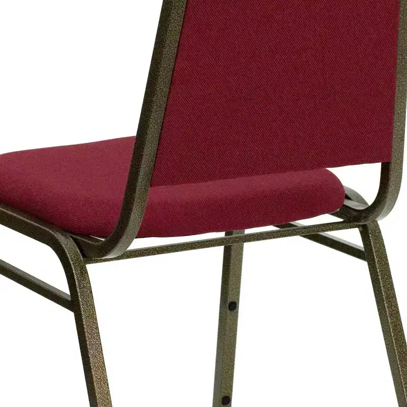 Sedia da banchetto impilabile con schienale trapezoidale - Seduta spessa 1,5 pollici